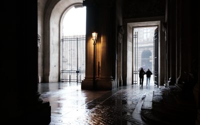 Street Photography in Paris. People Watching and Observational Photography.